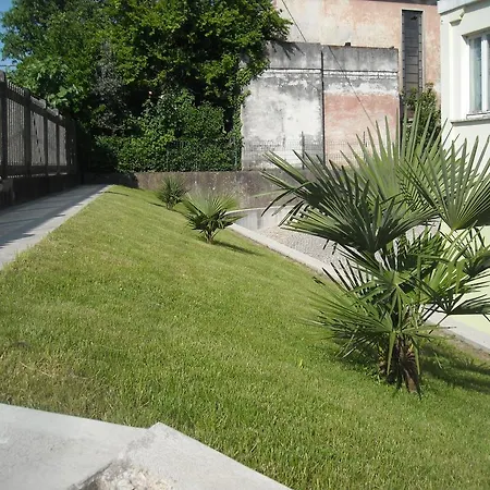 ベッド・アンド・ブレックファスト Luca E Paola チッタデッラ