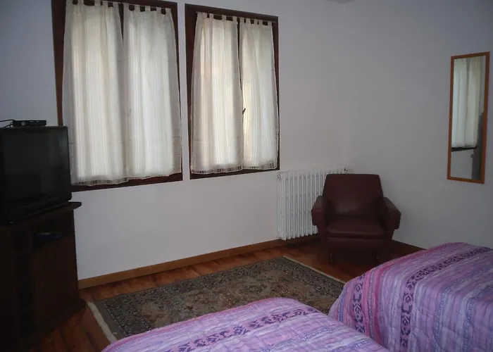 Luca E Paola Alojamento de Acomodação e Pequeno-almoço *